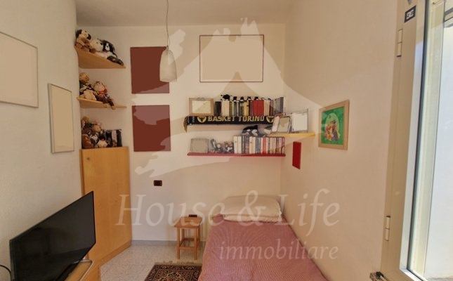 21m Camera 21m Camera