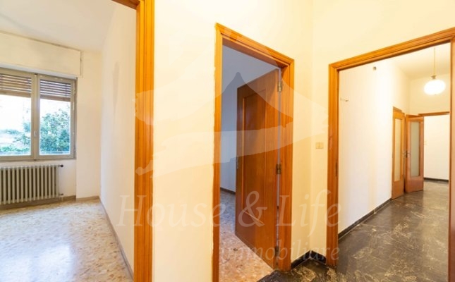 27 Disimpegno 27 Disimpegno