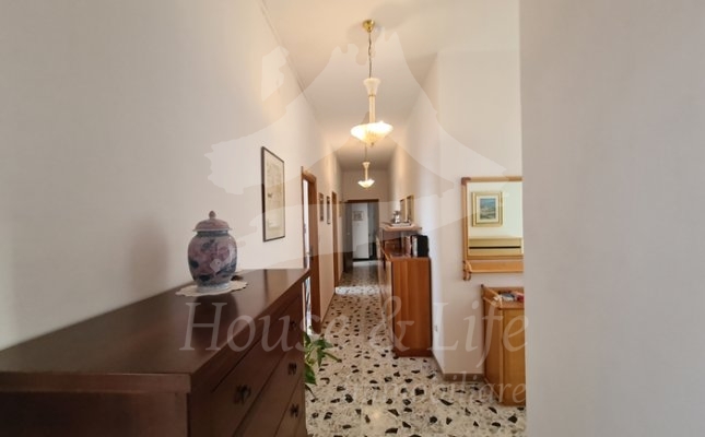 25 Disimpegno 25 Disimpegno