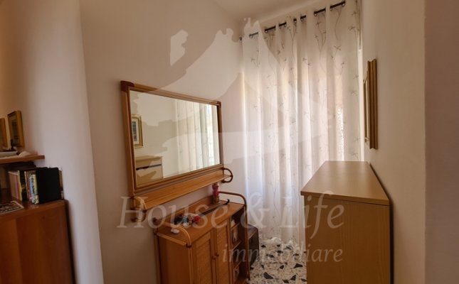 42 Disimpegno 42 Disimpegno