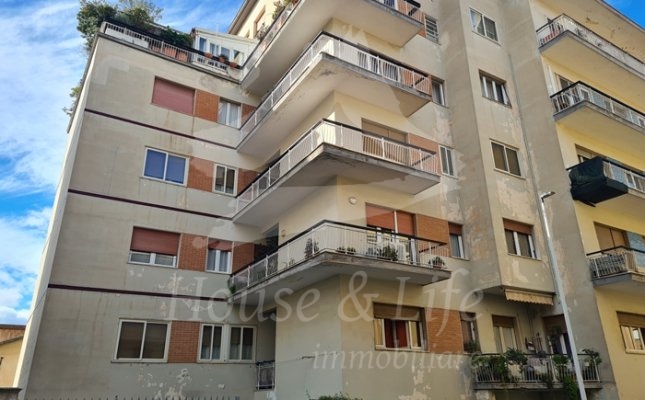 53 Esterno 53 Esterno