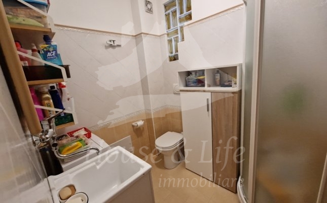32 Bagno 32 Bagno